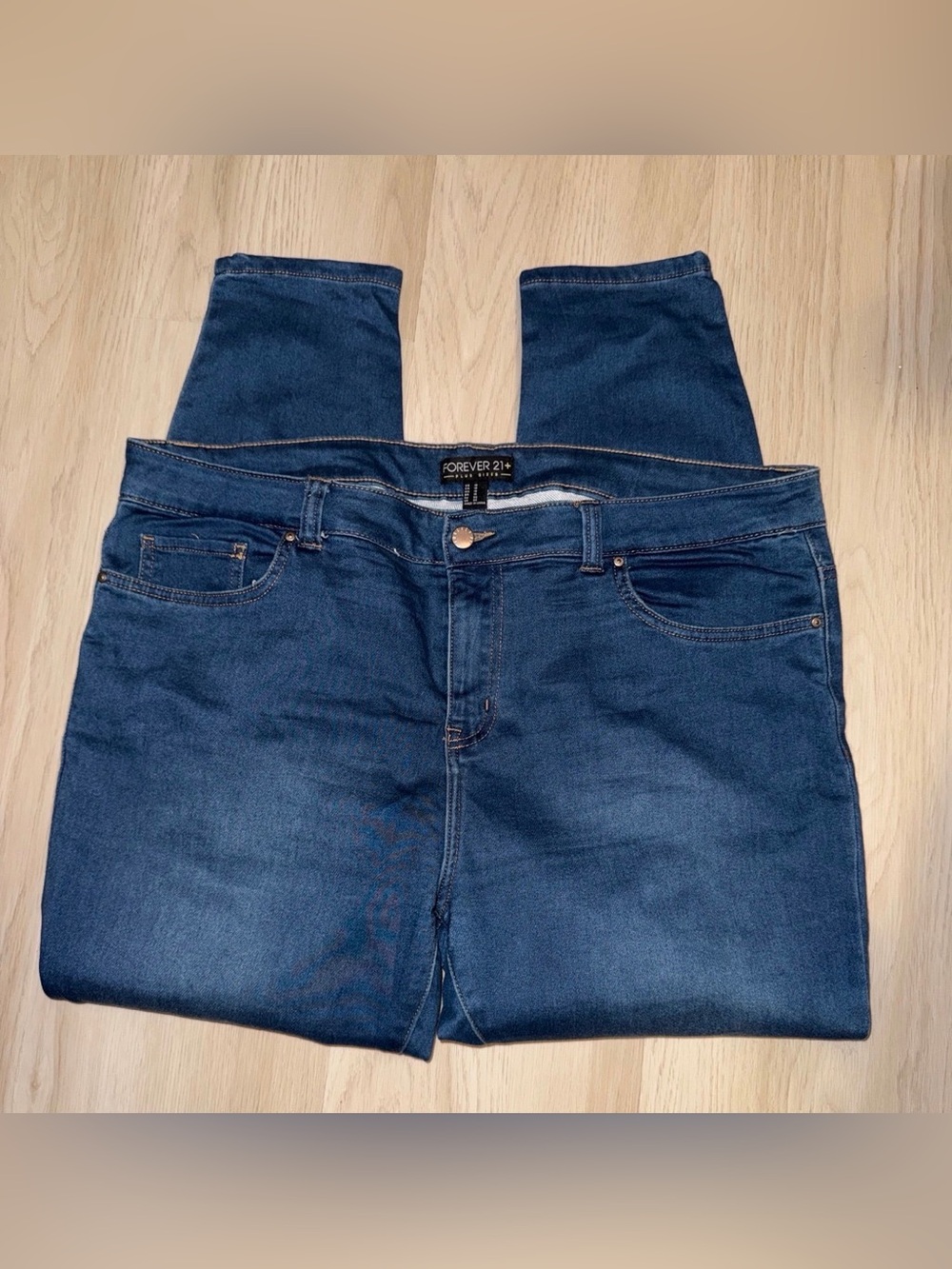 Forever 21+ Dark Wash Skinny Jeans – Size 18